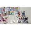 Image 6 : Assorted hockey cards, plastic cases/sleeves