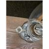 Image 5 : Vintage Oil Lamp