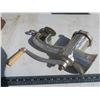 Image 1 : antique #10 meat grinder