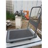 Image 1 : Hurricane platform cart - like new, 18.25"x28.5"