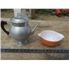 Image 1 : Pyrex alumin coffee pot and Pyrex small wheat design bowl