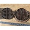 Image 4 : antique Canadian made cast iron waffle maker