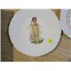 Image 2 : Lot of Vintage Display Dinner Plates