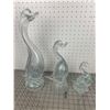 Image 1 : LOT OF HEAVY GLASS GOOSE DUCK BIRD FIGURINES