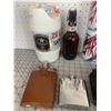 Image 3 : MISC LOT HIP FLASKS ETC