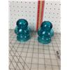 Image 1 : LOT OF TWO VINTAGE 2 PIECE HEMINGRAY INSULATORS