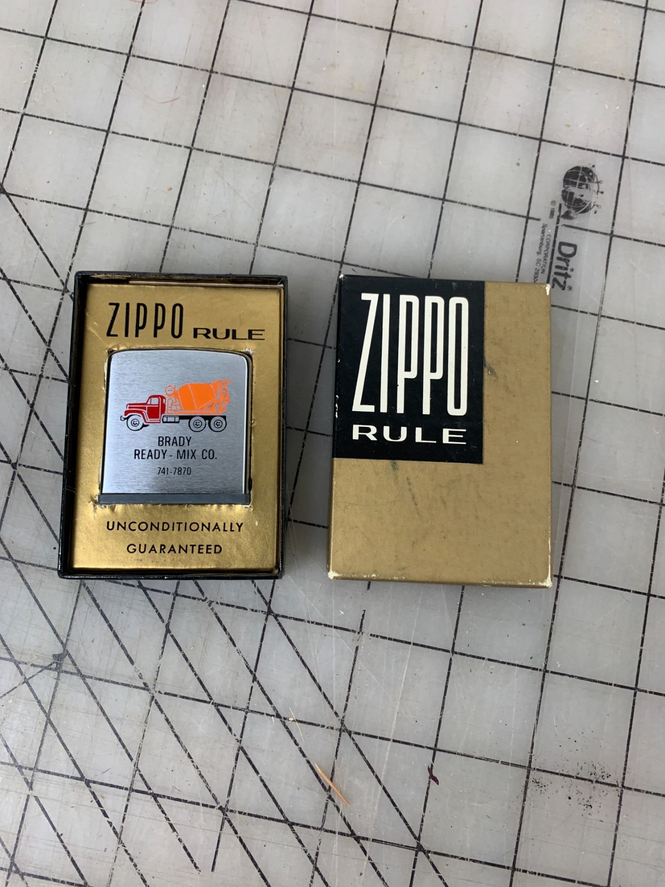 Box Taep Rile VINTAGE ZIPPO RULE TAPE MEASURE WITH BOX