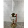 Image 1 : VINTAGE DUAL BURNER BRITISH MADE OIL LAMP