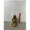Image 1 : VINTAGE USA BRASS OIL LAMP