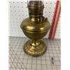 Image 3 : VINTAGE USA BRASS OIL LAMP