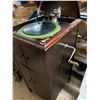 Image 2 : ANTIQUE GRAMOPHONE CABINET PLAYER SPINS BUT NEEDS ADJUSTMENTS