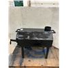 Image 5 : Small wood burning stove - solid steel - 18x18x10"
