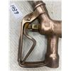Image 3 : Brass gas pump nozzle - original from 1920's clear vision pump