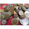 Image 2 : 1 pound world coins