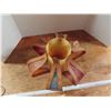Image 3 : Antique beautiful lamp shade