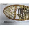 Image 2 : Pair of Vintage Wood Snowshoes