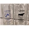 Image 2 : D. Dutchmen (Canada) & Little Dutchmill (Minnesota) milk bottles.