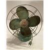 Image 2 : Vintage fan