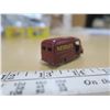 Image 5 : #69 Matchbox/Lesney commer 30 CWT van Nestle's - nice shape, no box