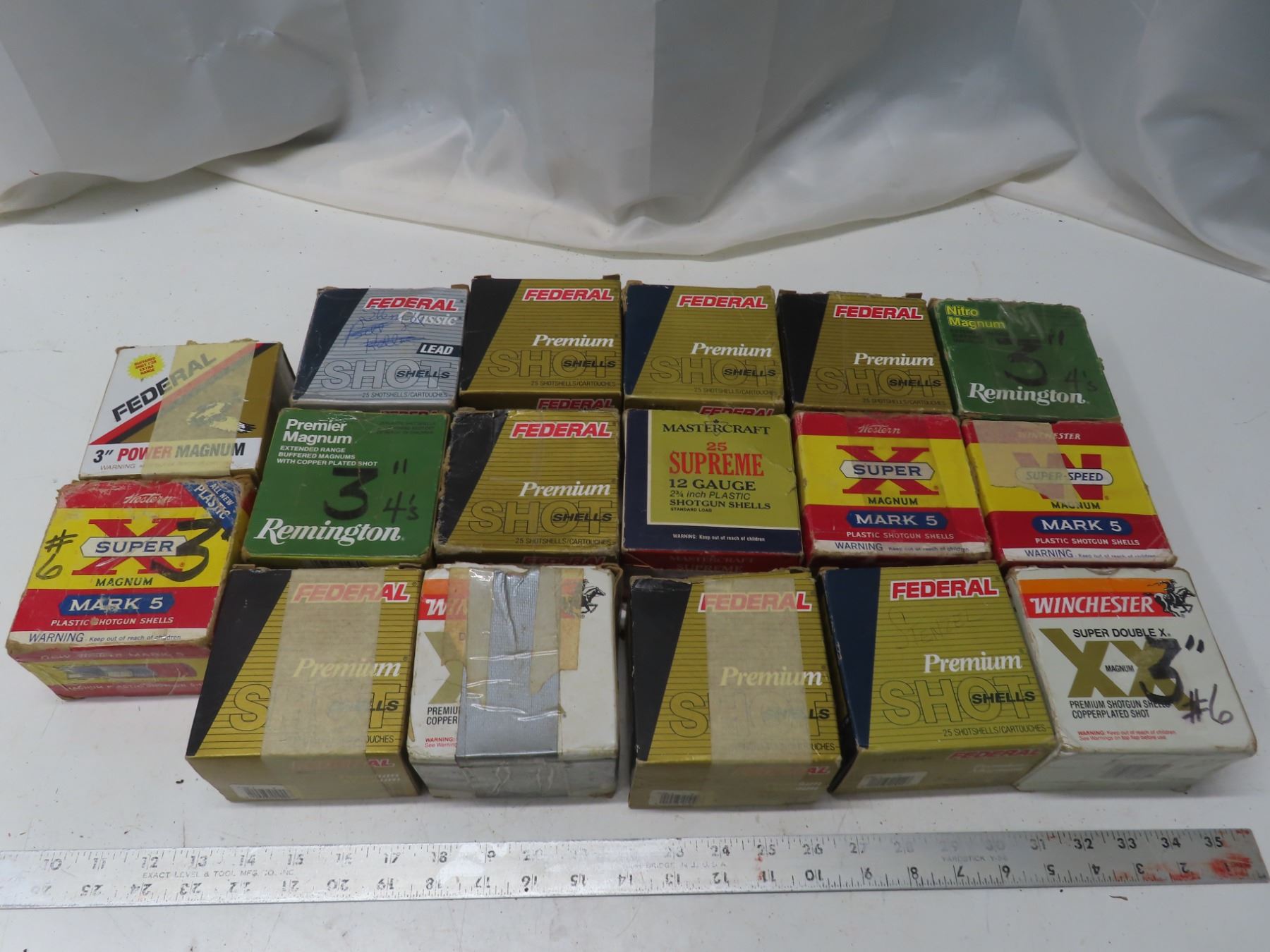 huge lot of spent shotgun shells - Schmalz Auctions