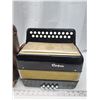 Image 2 : Vintage "Copulac" accordion, plays beautifully - c/w carrying case