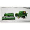 Image 6 : John Deere model Combine (By ERTL), w/ accessories