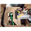 Image 6 : Large pallet of Household items - Frying pans - like new, desk fan, baskets, DVDs, roasting pans, di