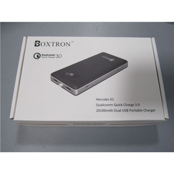 20100mAh Quick Charge Dual USB Portable Charger, LED Display, LED flashlight