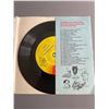 Image 2 : Disney vinyl record book