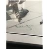Image 2 : BOBBY ORR SIGNED AND CUSTOM FRAMED SAMSUNG PROMOTION 16 X 20