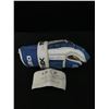 Image 1 : WENDEL CLARK AND MATS SUNDIN SIGNED TREK HOCKEY GLOVE WITH COA