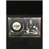 Image 1 : WAYNE GRETZKY CARD AND AUTOGRAPHED PUCK DISPLAY