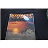 Image 8 : COLLECTION OF COFFEE TABLE BOOKS ON HAWAII (7 PCS)