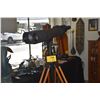 Image 1 : OBERWERK 25/40 X 100 MM LONG RANGE OBSERVATION BINOCULAR