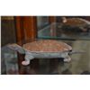 Image 8 : MIXED LOT: THAI LION, FROG BOX & CERAMIC TURTLE (3 PCS)