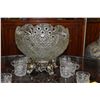 Image 2 : VINTAGE SMITH GLASS DAISY & BUTTON CLEAR PUNCH BOWL W/LADLE, 12 CUPS & STAND
