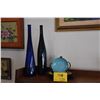 Image 1 : COBALT BLUE GLASS VASE BOTTLE, GREEN GLASS BOTTLE & VINTAGE METAL SERVING DISHES (5 PCS) (DOES NOT I