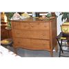 Image 2 : 5 DRAWER DRESSER W/BEVELED MIRROR