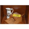 Image 1 : RICHARD NIXON CREAMER/PITCHER & BALLOT COLLECTION BOX (2 PCS)
