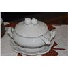 Image 4 : ITALIAN MAJOLICA TUREEN W/PLATTER, LADLE & COVERED JAR W/GRAPE MOTIF (4 PCS)