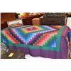 Image 2 : AMISH QUILT (86" X 79")