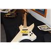 Image 1 : KILLER DAGGER 4 STRING BASS GUITAR W/SOFT CASE