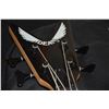 Image 7 : DEAN 4 STRING BASS GUITAR W/SOFT CASE