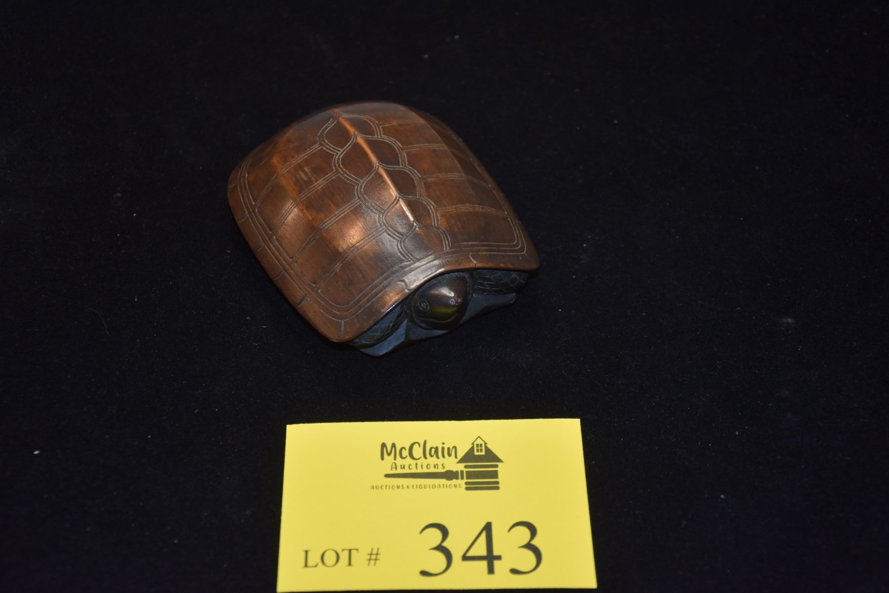 CARVED WOOD TURTLE BOX - McClain Auctions Hawaii