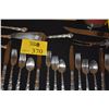 Image 1 : REED & BARTON STERLING FLATWARE & SERVING PIECES (913 G) (30 PCS)