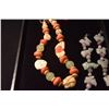 Image 3 : 2 FIGURAL BEAD NECKLACES (2 PCS)