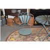Image 2 : VINTAGE PATIO SET: IRON FOLDING TABLE & CHAIRS W/FEATHER MOTIF (3 PCS)