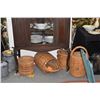 Image 2 : VINTAGE DISPLAY CASE (40" X 63 1/2" X 15 1/4")
