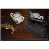Image 5 : MIXED LOT: POCKET VASE, MIRROR, TOOLS, IRON, COAT HOOK, CREAM & SUGAR (8 PCS)