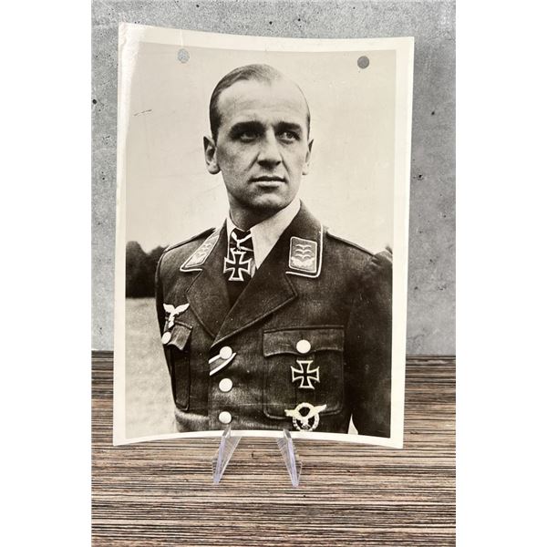 1941 German Air Ace Captain Streibschoss Photo